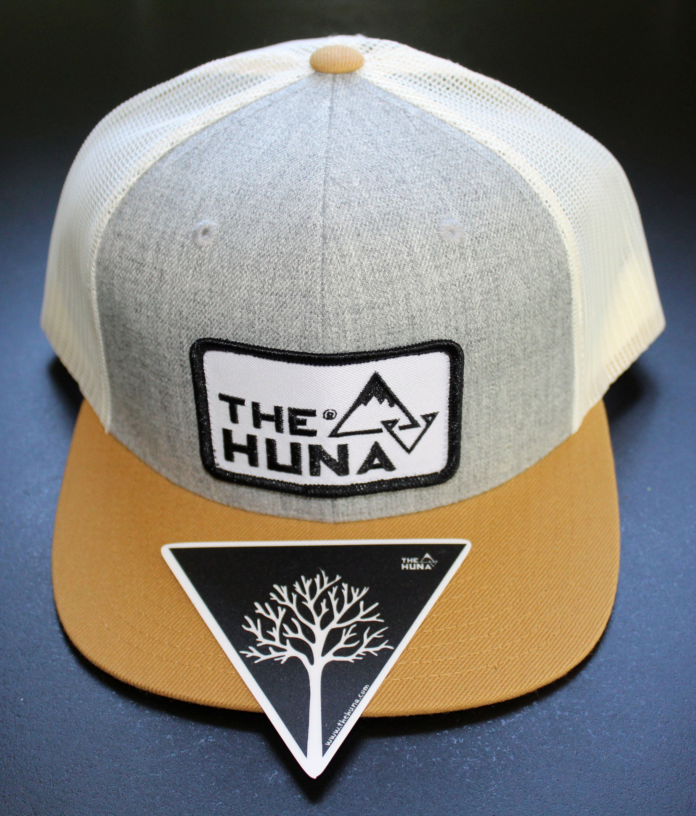 TheHuna Mask Tree Sticker